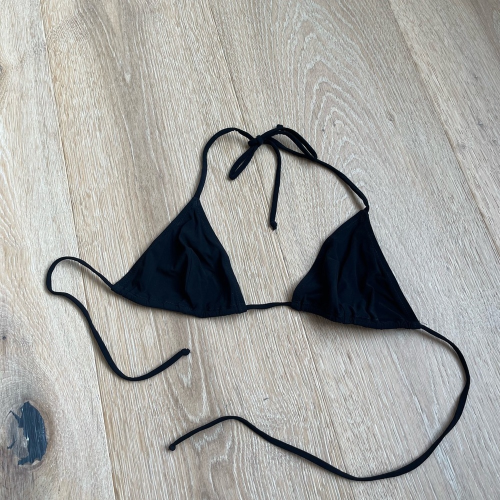 Black triangle bikini top